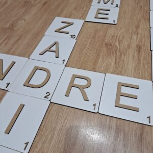 Letras Scrabble en relieve